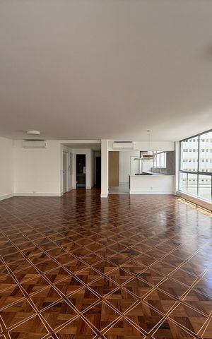 Apartamento à venda com 210m², 3 quartos e 1 vaga