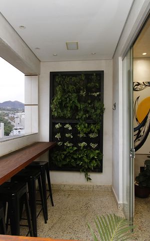 Apartamento à venda com 70m², 2 quartos e 2 vagasVaranda da Sala