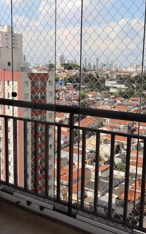 Apartamento para alugar com 67m², 2 quartos e 1 vagaVaranda