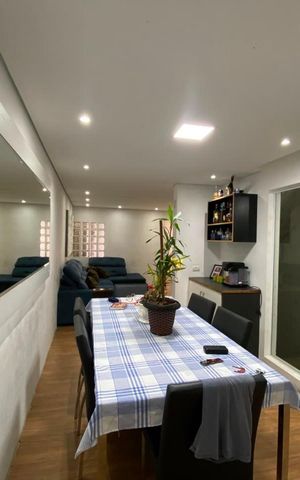 Casa à venda com 290m², 3 quartos e 1 vaga