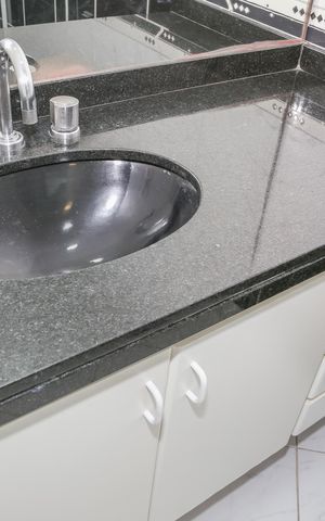 Apartamento para alugar com 265m², 4 quartos e 2 vagas Apartamento para alugar com 265m², 4 quartos e 2 vagasBanheiro da Suíte 2
