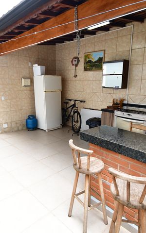Casa de condomínio à venda com 172m², 3 quartos e 4 vagasVaranda da Sala