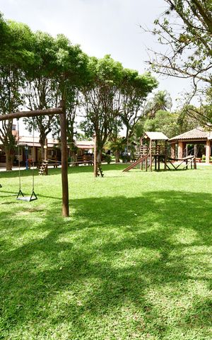Casa de condomínio à venda com 172m², 3 quartos e 4 vagasÁrea comum - Playground