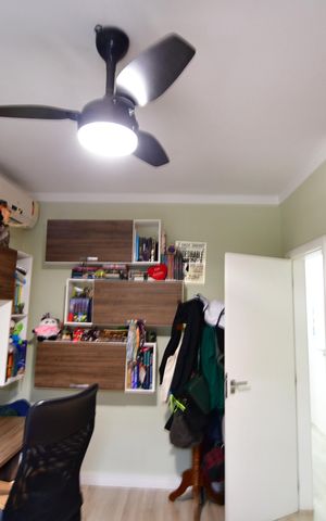Casa de condomínio à venda com 172m², 3 quartos e 4 vagasQuarto 2