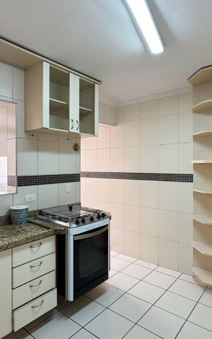 Apartamento para alugar com 65m², 2 quartos e 1 vagaCozinha