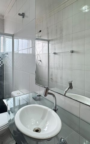 Apartamento para alugar com 65m², 2 quartos e 1 vagaBanheiro Social