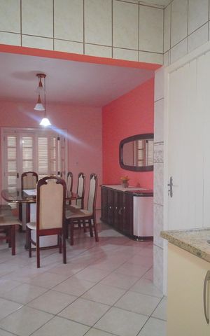 Casa para alugar com 173m², 2 quartos e 2 vagasCozinha