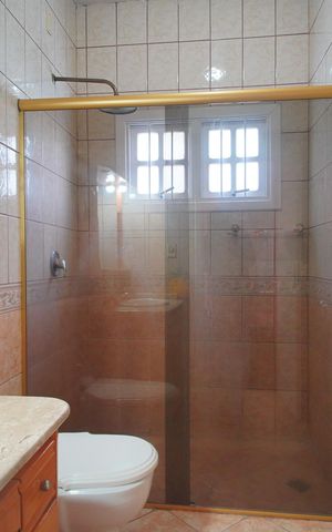 Casa para alugar com 173m², 2 quartos e 2 vagasBanheiro