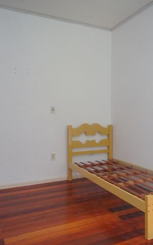 Casa para alugar com 173m², 2 quartos e 2 vagasQuarto 2