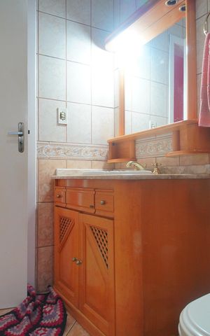 Casa para alugar com 173m², 2 quartos e 2 vagasBanheiro