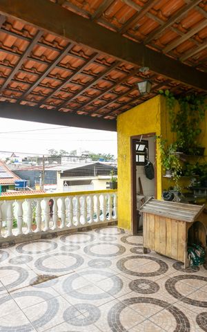 Casa à venda com 82m², 3 quartos e 3 vagas Casa à venda com 82m², 3 quartos e 3 vagasVaranda do Quarto 1