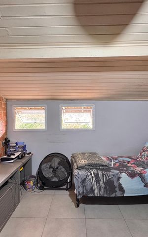 Casa de condomínio à venda com 72m², 3 quartos e 1 vaga Casa de condomínio à venda com 72m², 3 quartos e 1 vagaSala (Terceiro Andar)