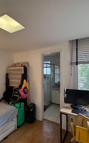 Casa de condomínio à venda com 72m², 3 quartos e 1 vaga Casa de condomínio à venda com 72m², 3 quartos e 1 vagaSuíte 1