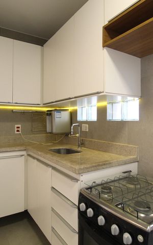 Apartamento para alugar com 85m², 2 quartos e 1 vagaCozinha e Área de Serviço