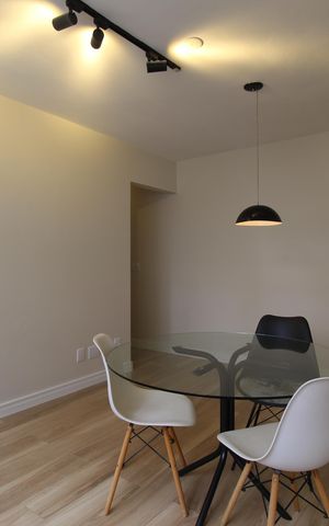 Apartamento para alugar com 85m², 2 quartos e 1 vagaSala