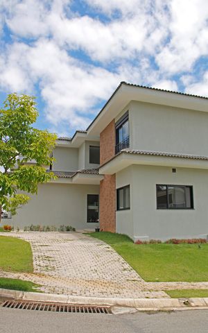 Casa de condomínio à venda com 382m², 5 quartos e 4 vagasFachada