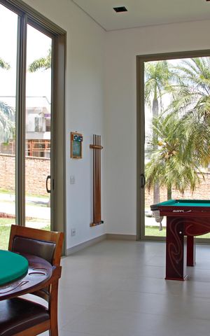 Casa de condomínio à venda com 382m², 5 quartos e 4 vagasÁrea comum - Jogos