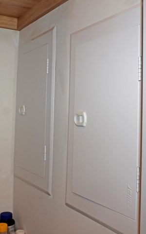 Casa de condomínio à venda com 382m², 5 quartos e 4 vagasDespensa