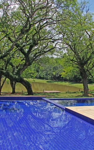 Casa de condomínio à venda com 382m², 5 quartos e 4 vagasÁrea comum - Piscina