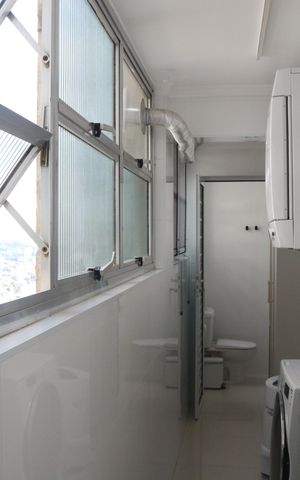 Apartamento à venda com 105m², 3 quartos e 1 vagaÁrea de Serviço