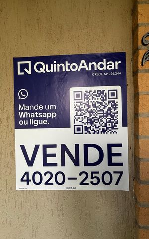 Casa de condomínio à venda com 380m², 4 quartos e 2 vagas Casa de condomínio à venda com 380m², 4 quartos e 2 vagasPlaca