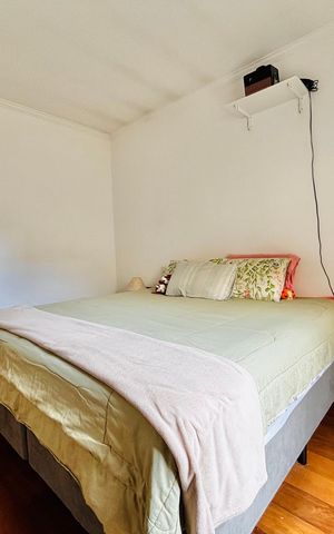 Casa de condomínio à venda com 380m², 4 quartos e 2 vagas Casa de condomínio à venda com 380m², 4 quartos e 2 vagasSuíte 1
