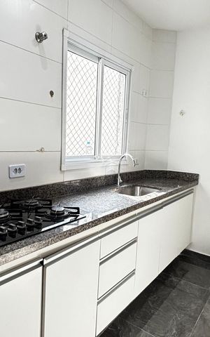 Apartamento para alugar com 100m², 2 quartos e 1 vaga Apartamento para alugar com 100m², 2 quartos e 1 vagaCozinha