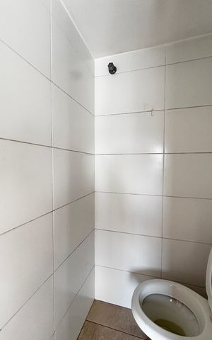 Apartamento para alugar com 100m², 2 quartos e 1 vaga Apartamento para alugar com 100m², 2 quartos e 1 vagaCobertura - Banheiro