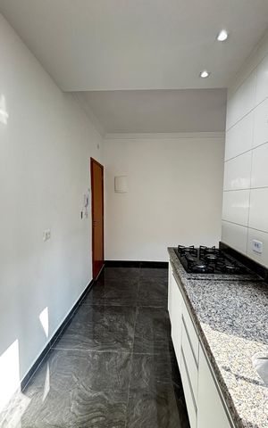 Apartamento para alugar com 100m², 2 quartos e 1 vaga Apartamento para alugar com 100m², 2 quartos e 1 vagaCozinha