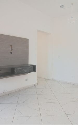 Casa para alugar com 50m², 1 quarto e 4 vagas Casa para alugar com 50m², 1 quarto e 4 vagasSala