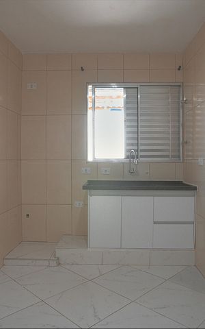 Casa para alugar com 50m², 1 quarto e 4 vagas Casa para alugar com 50m², 1 quarto e 4 vagasCozinha