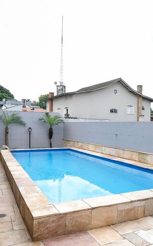 Casa à venda com 346m², 4 quartos e 10 vagasQuintal