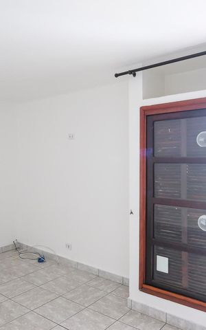 Casa à venda com 346m², 4 quartos e 10 vagasSuíte 2