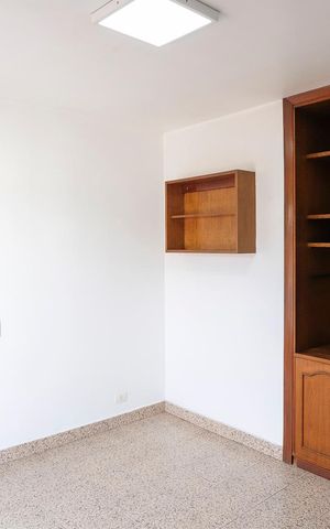 Casa à venda com 346m², 4 quartos e 10 vagasQuarto 