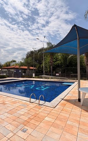 Apartamento para alugar com 48m², 2 quartos e 1 vaga Apartamento para alugar com 48m², 2 quartos e 1 vagaÁrea comum - Piscina