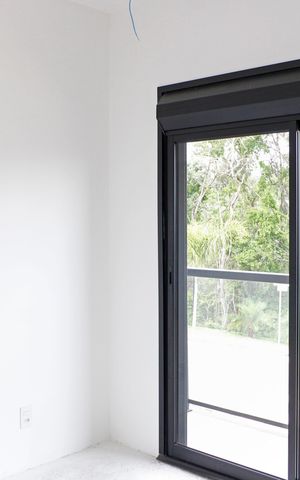 Casa de condomínio à venda com 137m², 3 quartos e 2 vagasSuíte 1
