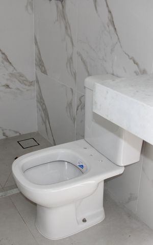 Casa de condomínio à venda com 137m², 3 quartos e 2 vagasBanheiro Churrasqueira