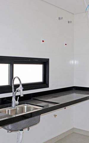 Casa de condomínio à venda com 137m², 3 quartos e 2 vagasCozinha