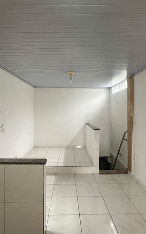Casa de condomínio para alugar com 55m², 1 quarto e sem vaga Casa de condomínio para alugar com 55m², 1 quarto e sem vagaSala/Cozinha