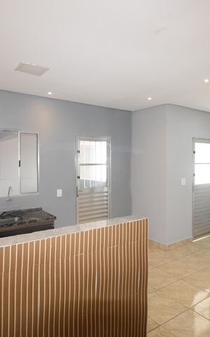 Casa para alugar com 55m², 2 quartos e sem vagaSala/Cozinha