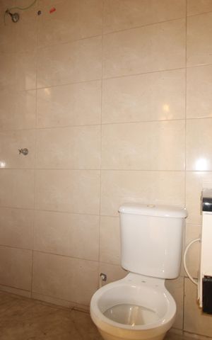 Casa para alugar com 55m², 2 quartos e sem vagaBanheiro
