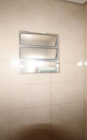 Casa para alugar com 55m², 2 quartos e sem vagaBanheiro