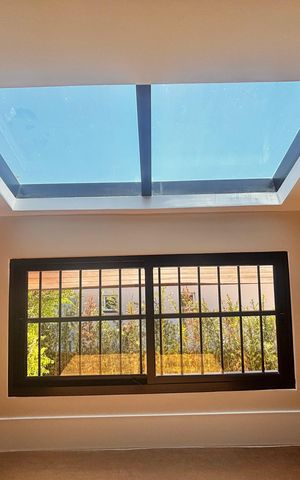 Casa de condomínio à venda com 316m², 4 quartos e 2 vagas Casa de condomínio à venda com 316m², 4 quartos e 2 vagasSuíte 2