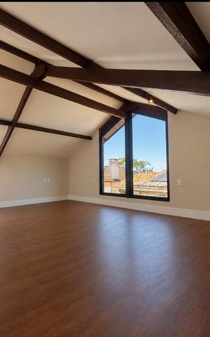 Casa de condomínio à venda com 316m², 4 quartos e 2 vagas Casa de condomínio à venda com 316m², 4 quartos e 2 vagasSuíte 1
