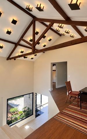 Casa de condomínio à venda com 316m², 4 quartos e 2 vagas Casa de condomínio à venda com 316m², 4 quartos e 2 vagasHall