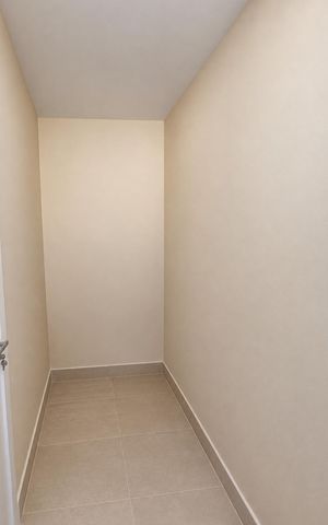 Casa de condomínio à venda com 316m², 4 quartos e 2 vagas Casa de condomínio à venda com 316m², 4 quartos e 2 vagasDespensa