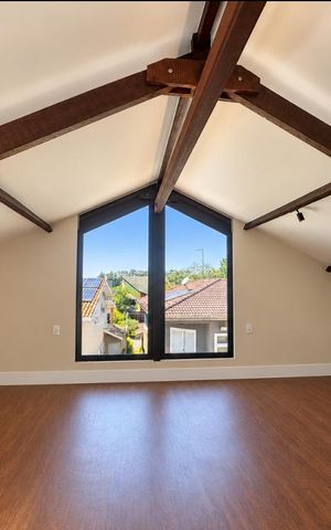 Casa de condomínio à venda com 316m², 4 quartos e 2 vagas Casa de condomínio à venda com 316m², 4 quartos e 2 vagasSuíte 1