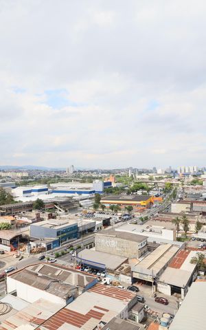 Apartamento para alugar com 33m², 2 quartos e 1 vagaÁrea de Serviço