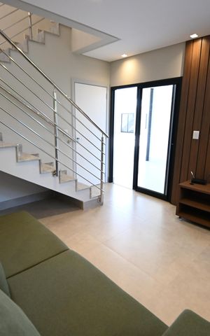 Casa de condomínio para alugar com 118m², 3 quartos e 2 vagas