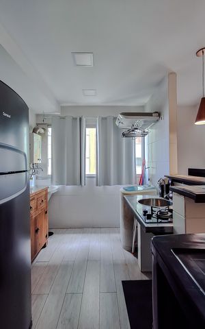 Studio para alugar com 32m², 1 quarto e sem vaga Studio para alugar com 32m², 1 quarto e sem vagaCozinha